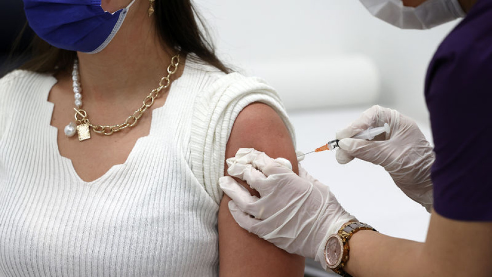 "Türkiye'ye BioNTech aşıları gelmedi" iddiasına yalanlama