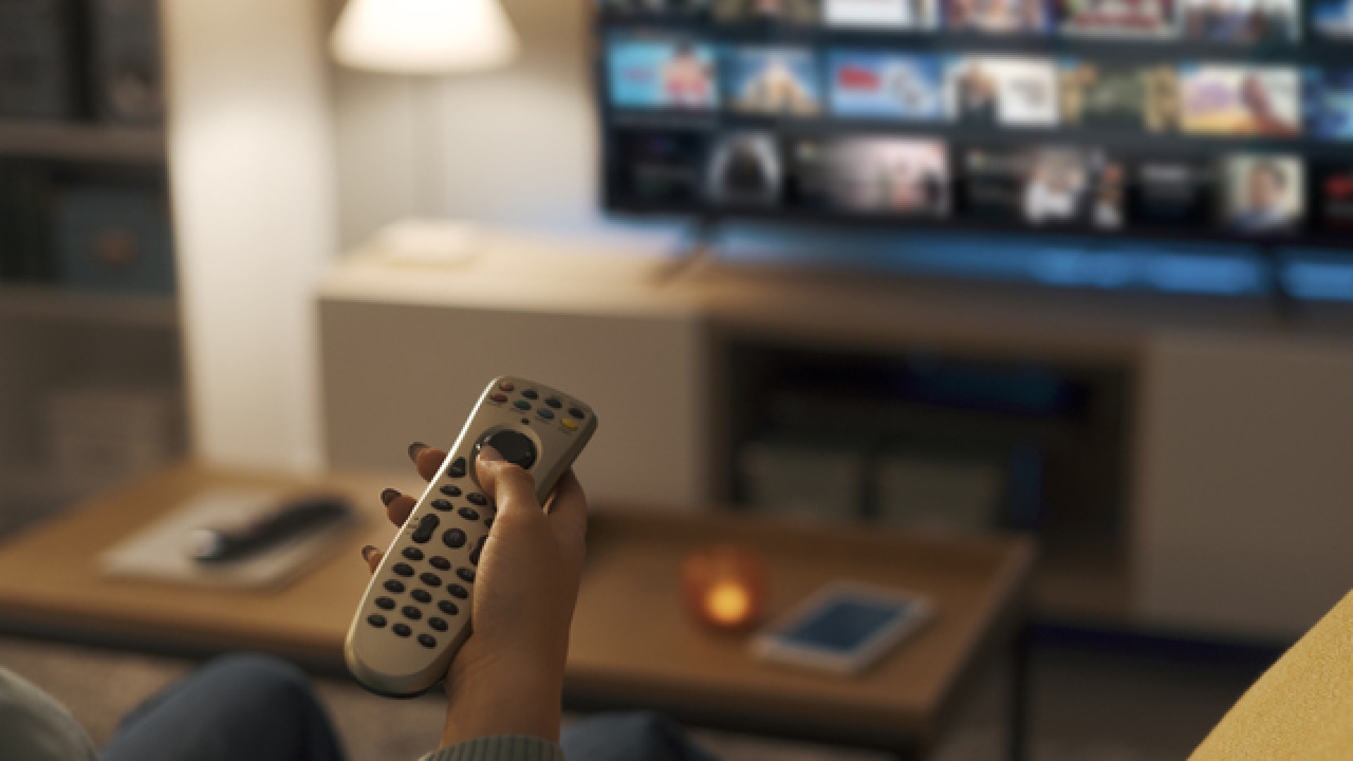 TV YAYIN AKIŞI 17 ARALIK 2025: Bugün televizyonda neler var? İşte Kanal D, Show TV, Star TV, TV8, TRT 1, ATV, NOW TV yayın akışı listesi!