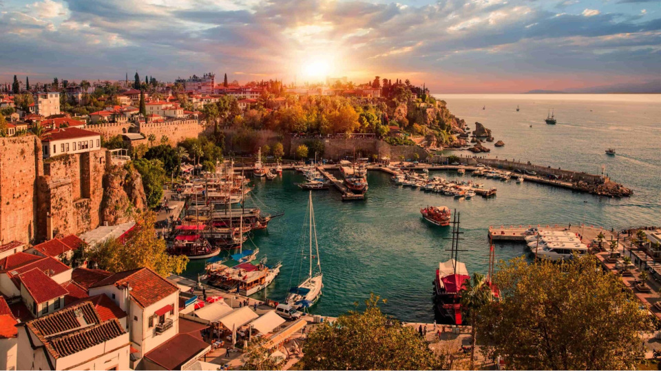 Antalya, Los Angeles ve Dubai'yi geçti