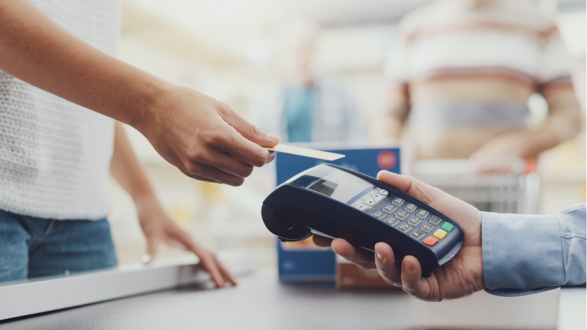 Resmi Gazete'de yayımlandı: İndirimli kredi kartı, nakit avans, kredili mevduat hesap faizi yüzde kaç oldu?