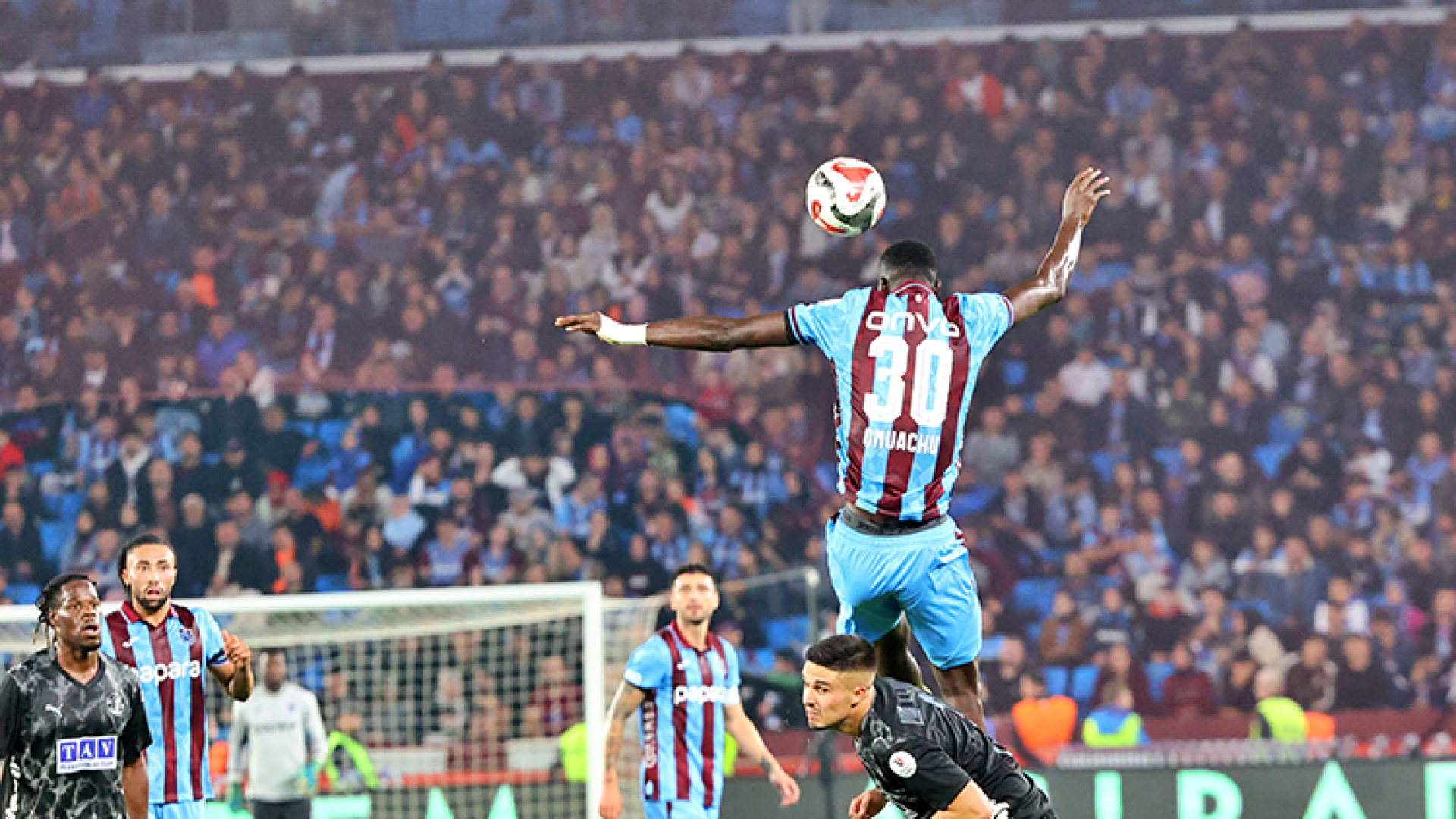 Trabzonspor - Alanyaspor Maçı Saat Kaçta ve Hangi Kanalda? (17 Aralık)