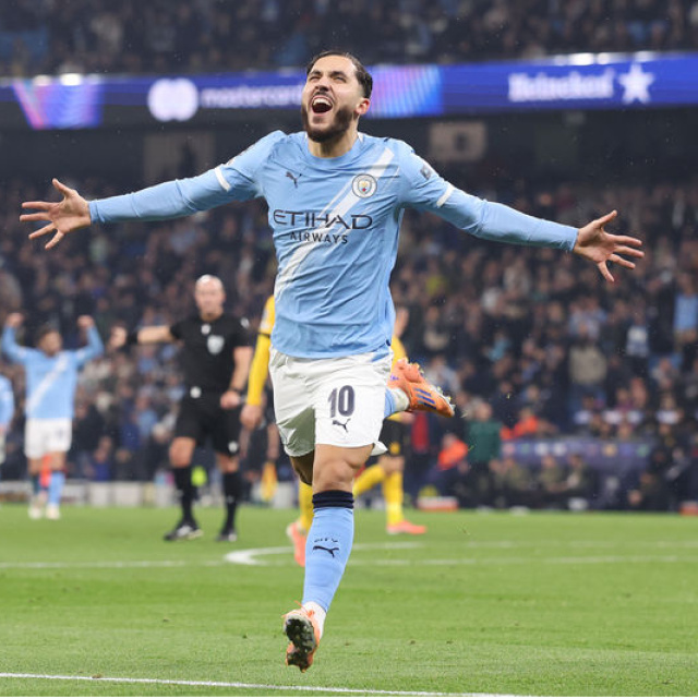 Manchester City, Lig Kupası'nda yarı finalde!