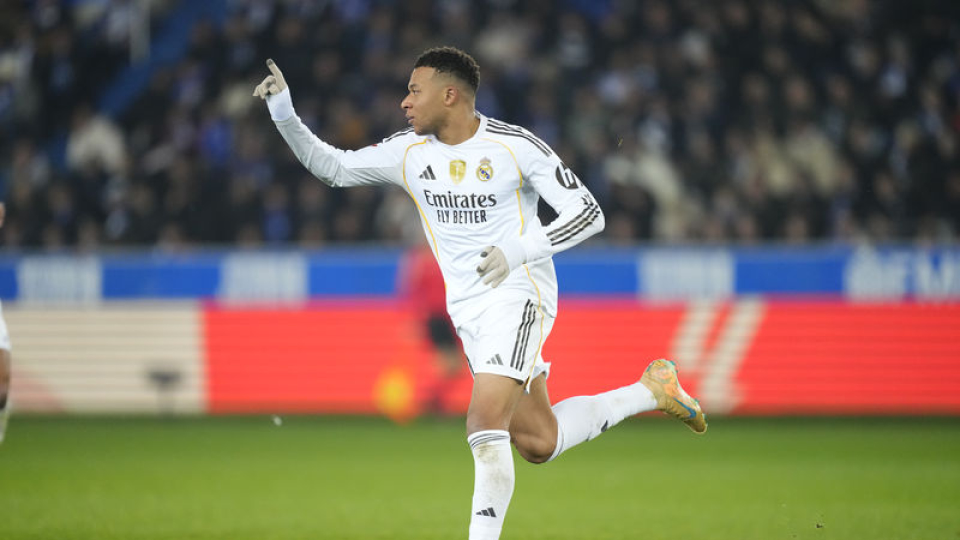 Real Madrid, Talavera CF'yi 3-2 Yenerek Kupa Yolunda İlerledi