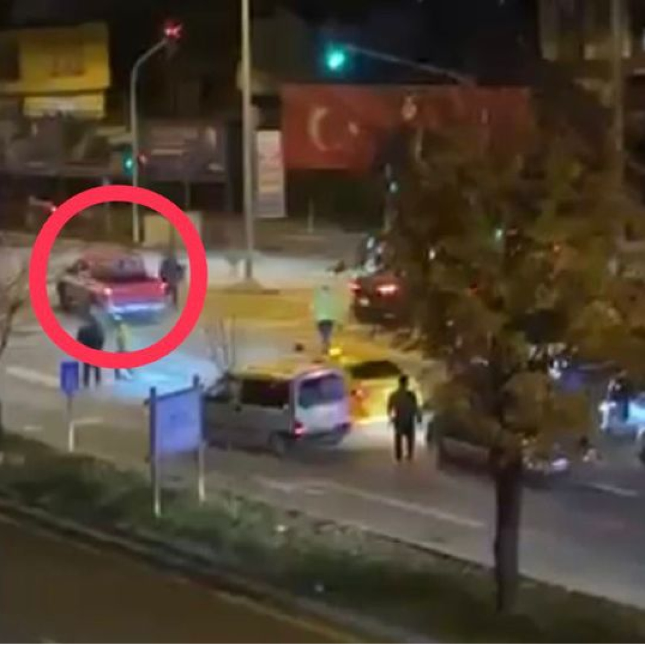 Hareketli dakikalar! Polis ateş açıp durdurdu!