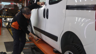 11 değişik parçayla toplanan otomobil pes dedirtti