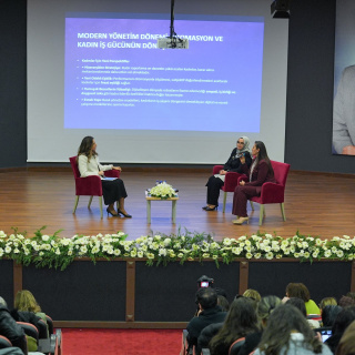 "Yapay Zeka Çağında Kadın Liderliği-Dijital Dünyada Kadın Gücü Projesi"