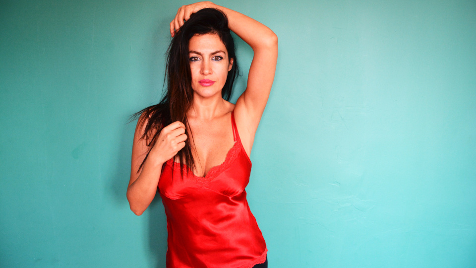 Rus kadınlar Tuğba Ekinci'ye dava açıyor