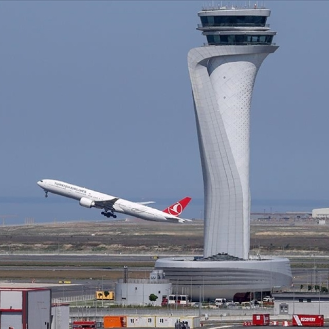 Avrupa'nın en yoğun havalimanı oldu