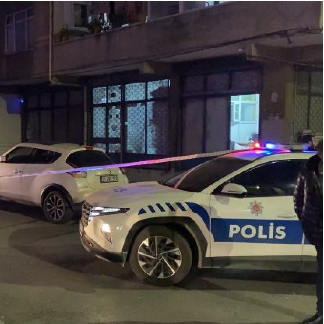 İstanbul'da iş yerine silahlı saldırı