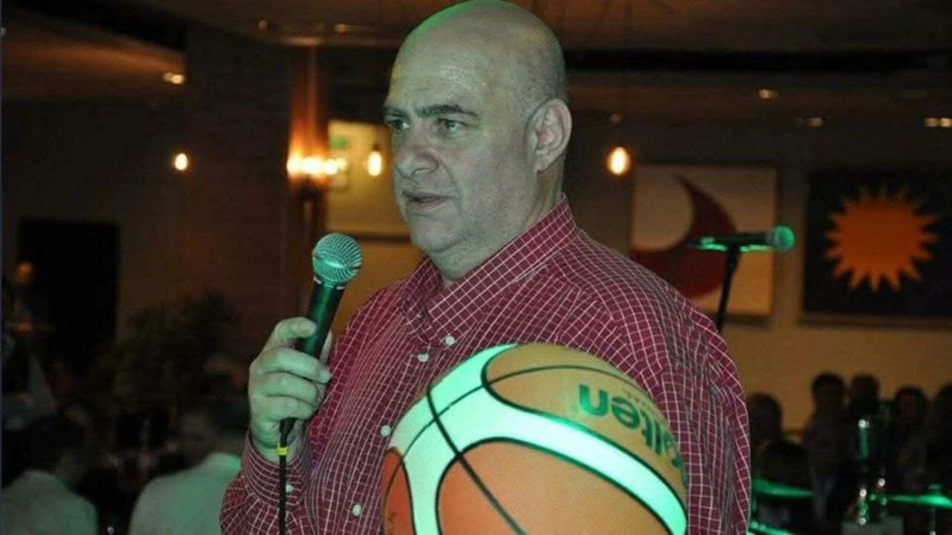 Eski Milli Basketbolcu Ediz Baksi, 58 Yaşında Balkondan Düşerek Hayatını Kaybetti