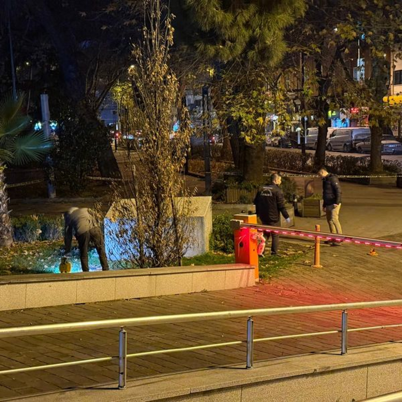 Tartıştığı akrabasını bıçakla öldürdü