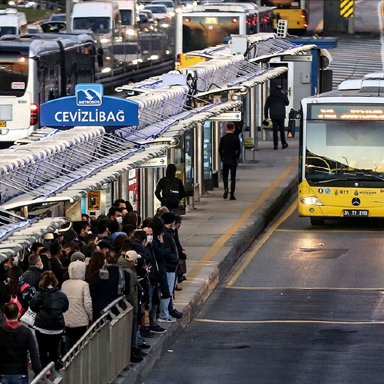 1 Ocak'ta toplu taşıma ücretsiz mi?