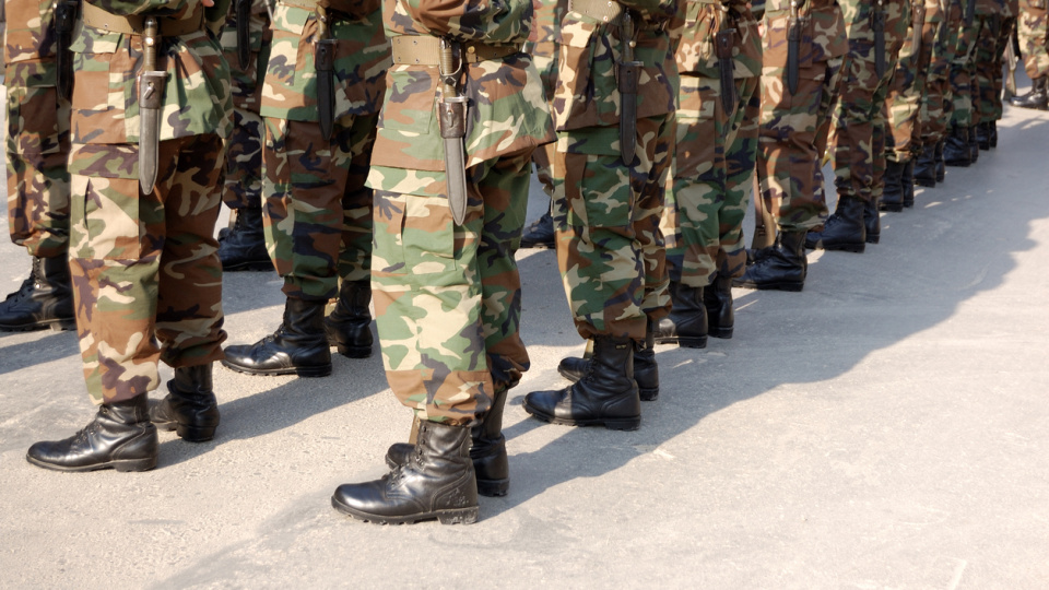 Askere kaç yaşında gidilir?