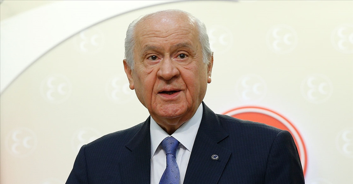 Devlet Bahçeli kimdir, kaç yaşında? MHP Genel Başkanı Devlet Bahçeli ...