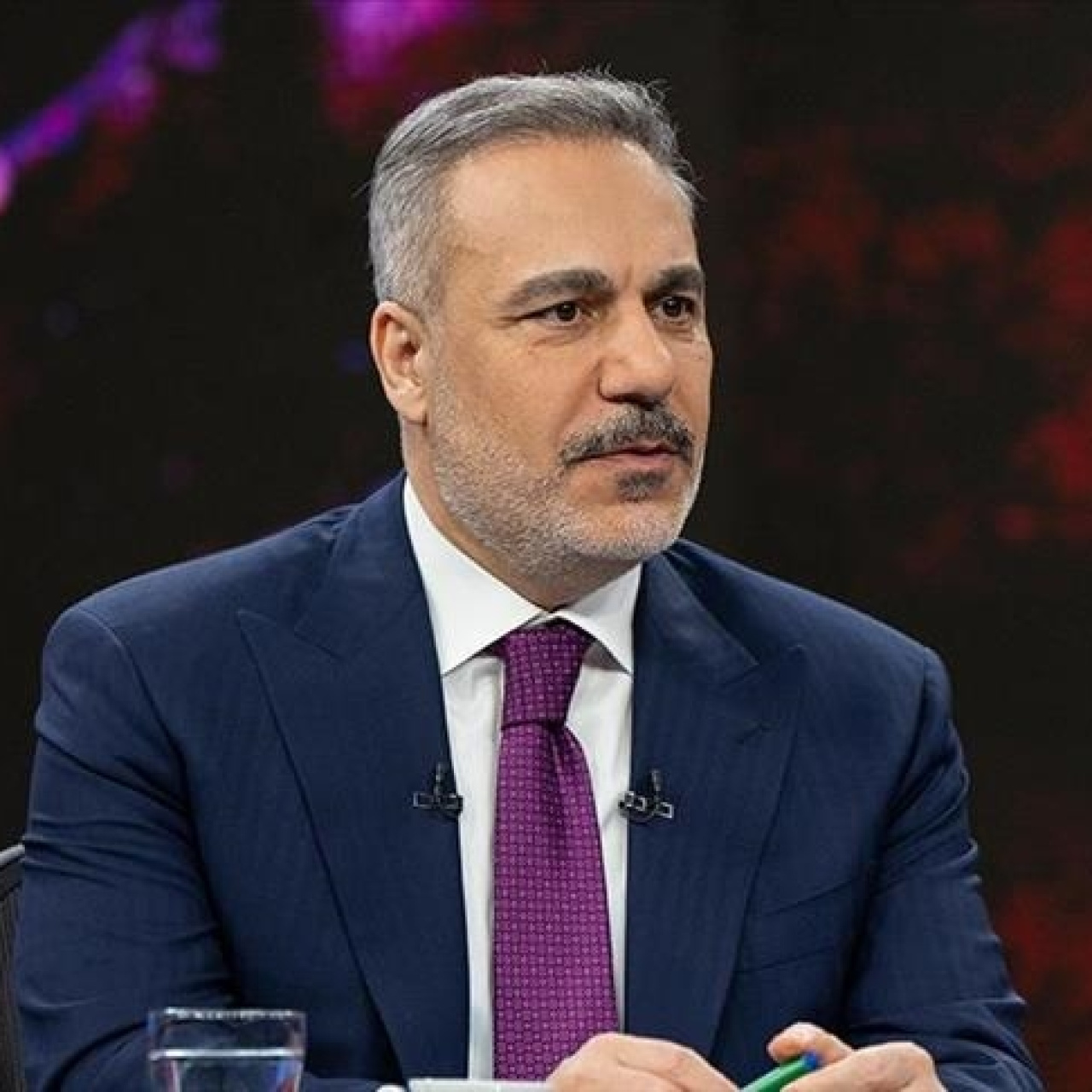 Hakan Fidan kimdir?