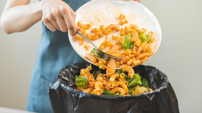 Evdeki artan yemekleri yeni tariflere dönüştürün