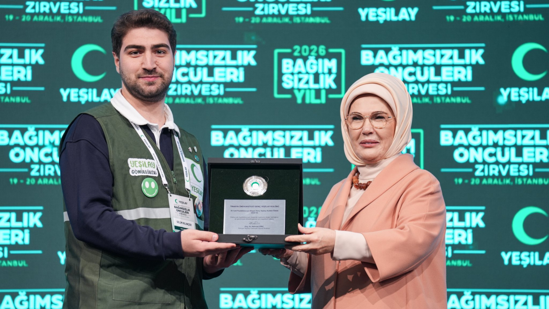 Emine Erdoğan: Bağımlılıkla Mücadele Vatan Savunmasıdır