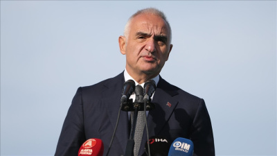 "Dünyaya örnek olan turizm tanıtım stratejisi yürütüyoruz"