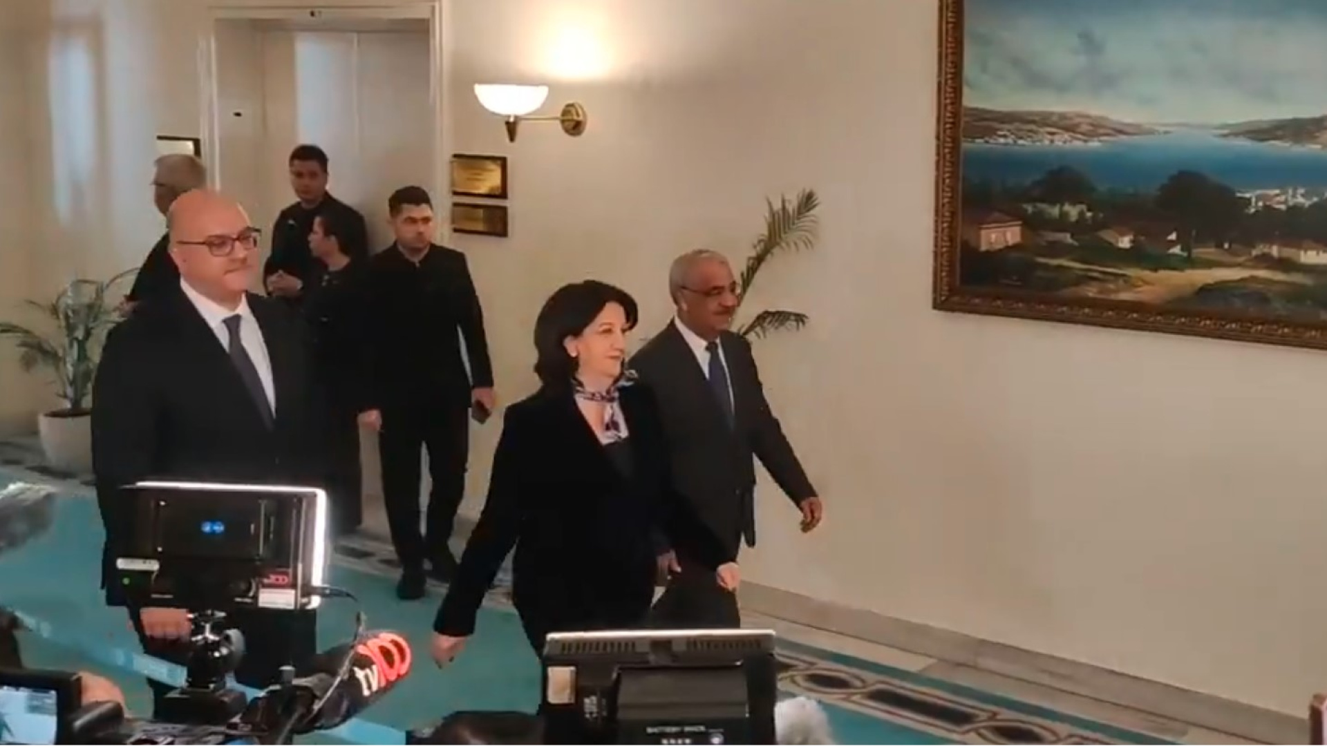 DEM Parti Heyeti AK Parti'yi Ziyaret Etti: İmralı Raporu Görüşüldü