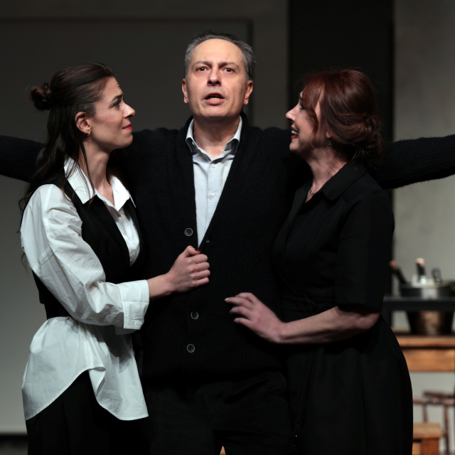 'Bir Halk Düşmanı' Tuzla'da