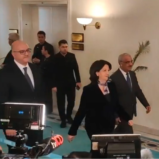 DEM Parti'den AK Parti'ye ziyaret