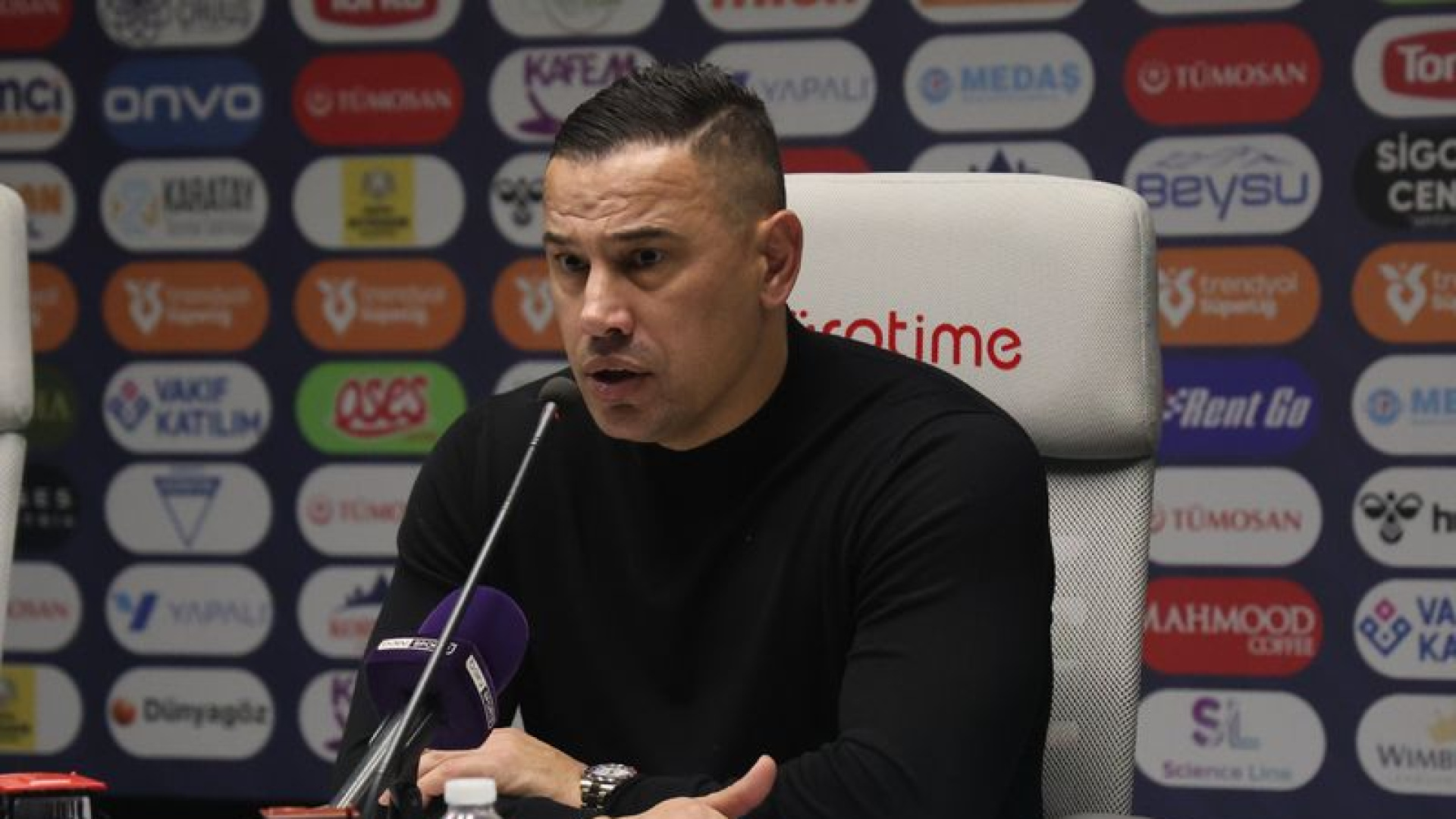 Konyaspor Teknik Direktörü Çağdaş Atan'dan Kritik Açıklama: 'Ayağa Kalkacağız'