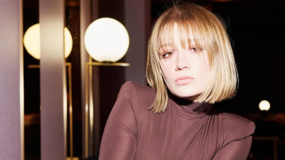 "Kendimi duraklatılmış gibi hissediyorum"