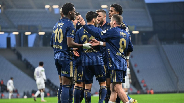 Olimpiyat'ta Fener alayı!