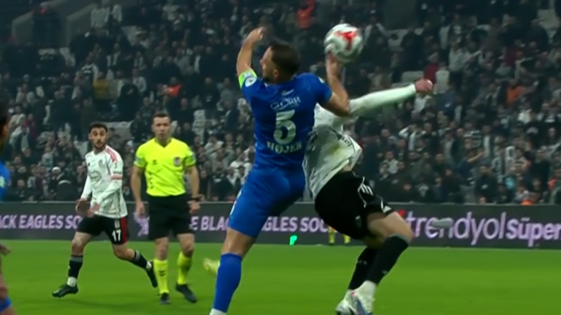 Beşiktaş'tan penaltı isyanı: Tiyatro devam ediyor! - Beşiktaş Haberleri