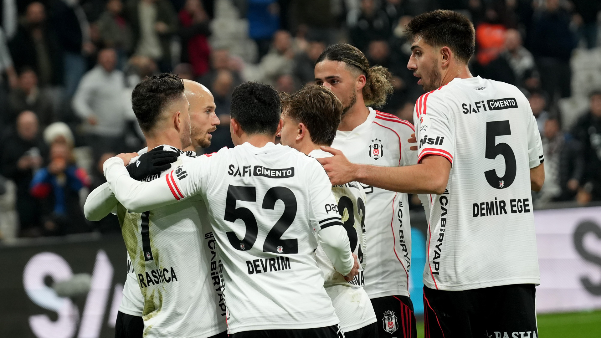 Beşiktaş devre arasına galibiyetle girdi! - Beşikt…