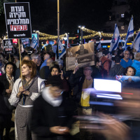 Tel Aviv'de Netanyahu protestosu