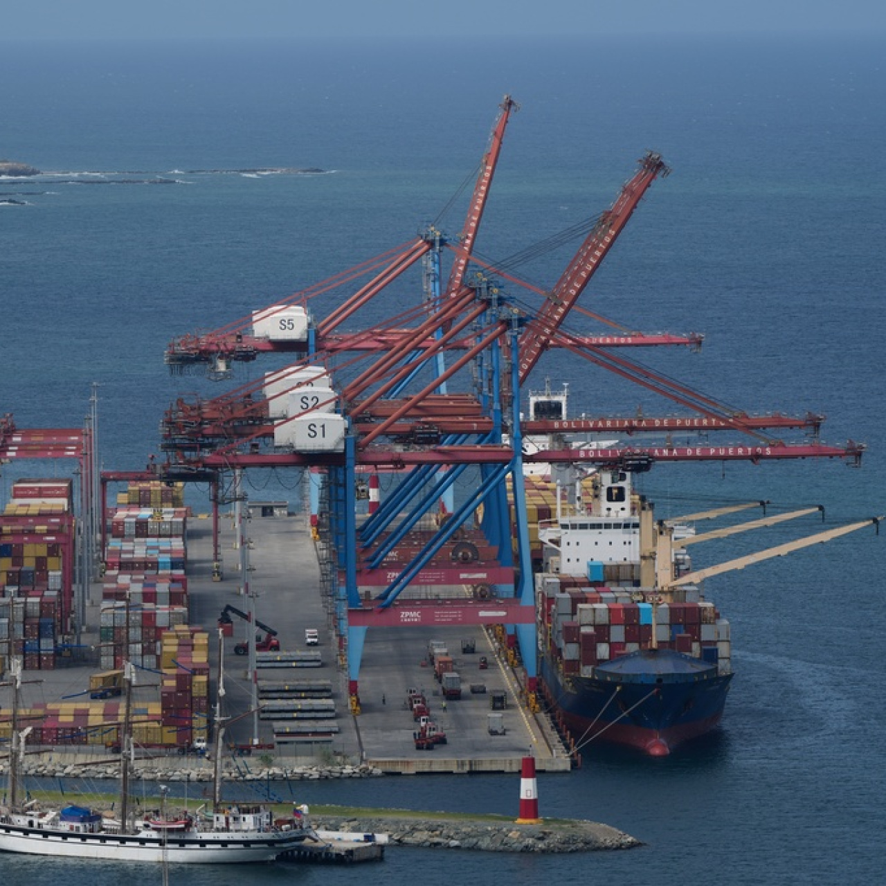 ABD Venezuela açıklarında ikinci gemiye el koydu