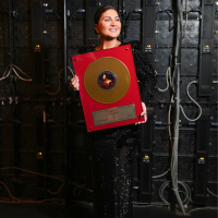 'Altın Plak' ile ödüllendirildi