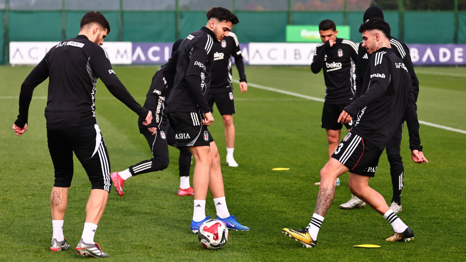 Beşiktaş derbi hazırlıklarına başladı!