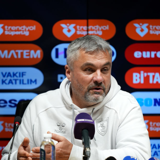 "Takım halinde zor bir süreçten geçiyoruz"