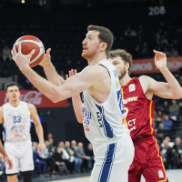 Anadolu Efes, Fransa'da galibiyet peşinde!