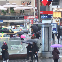 Soğuk ve kurak günlerin ardından yağmur sürprizi!