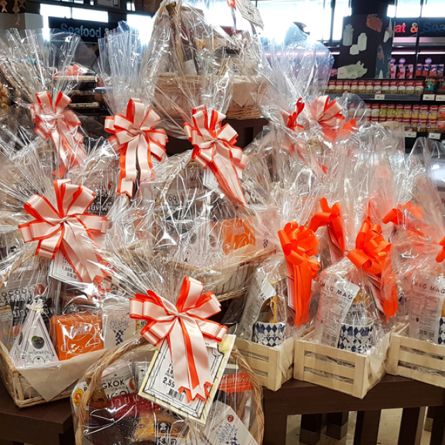 Yeni yıl sepetlerinin fiyatları belli oldu