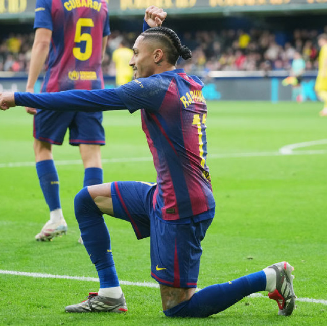 Barcelona doludizgin ilerliyor!