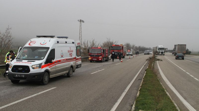 Önce refüje sonra bariyere çarptı