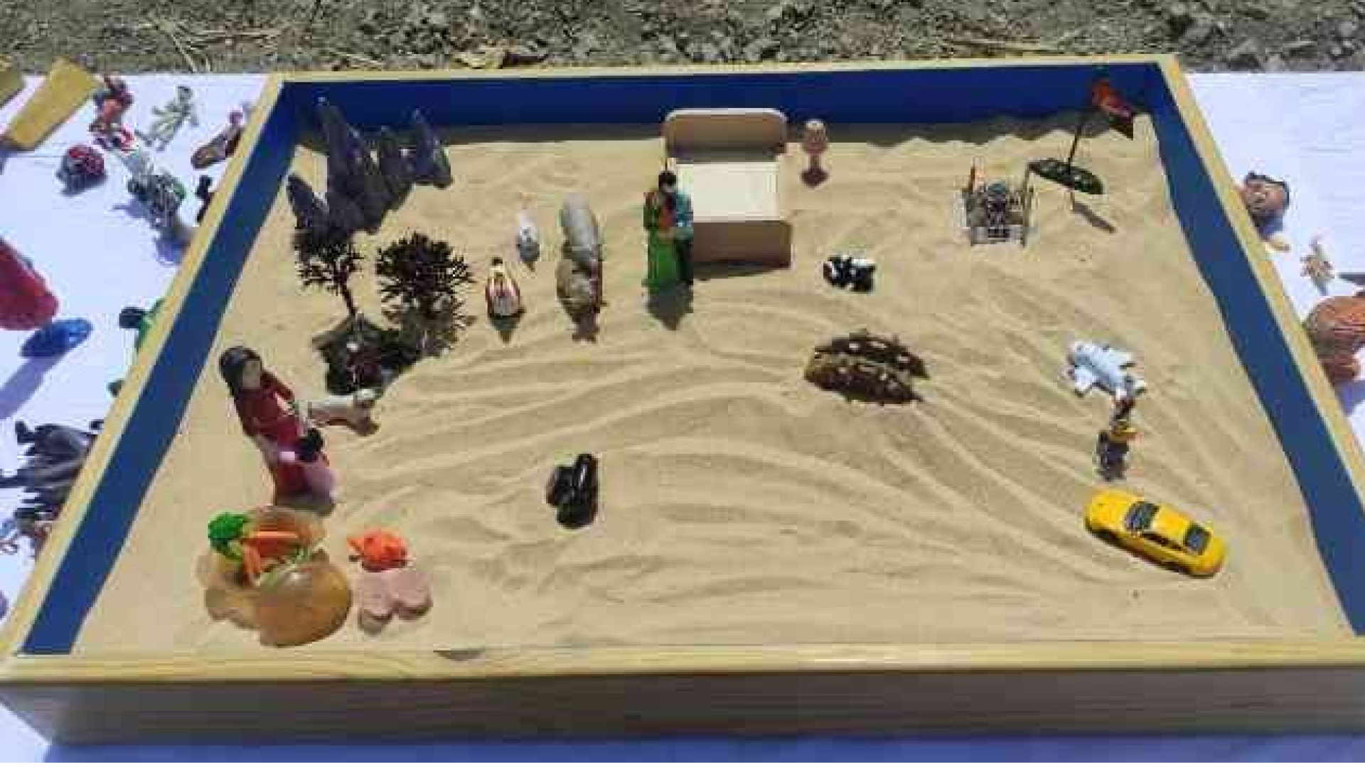 Kum terapisi nedir? Kum terapisi nasıl yapılır, yararları nelerdir?