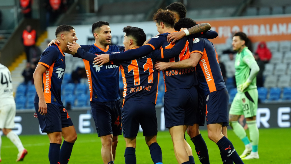 Başakşehir sahasında 5 golle kazandı!