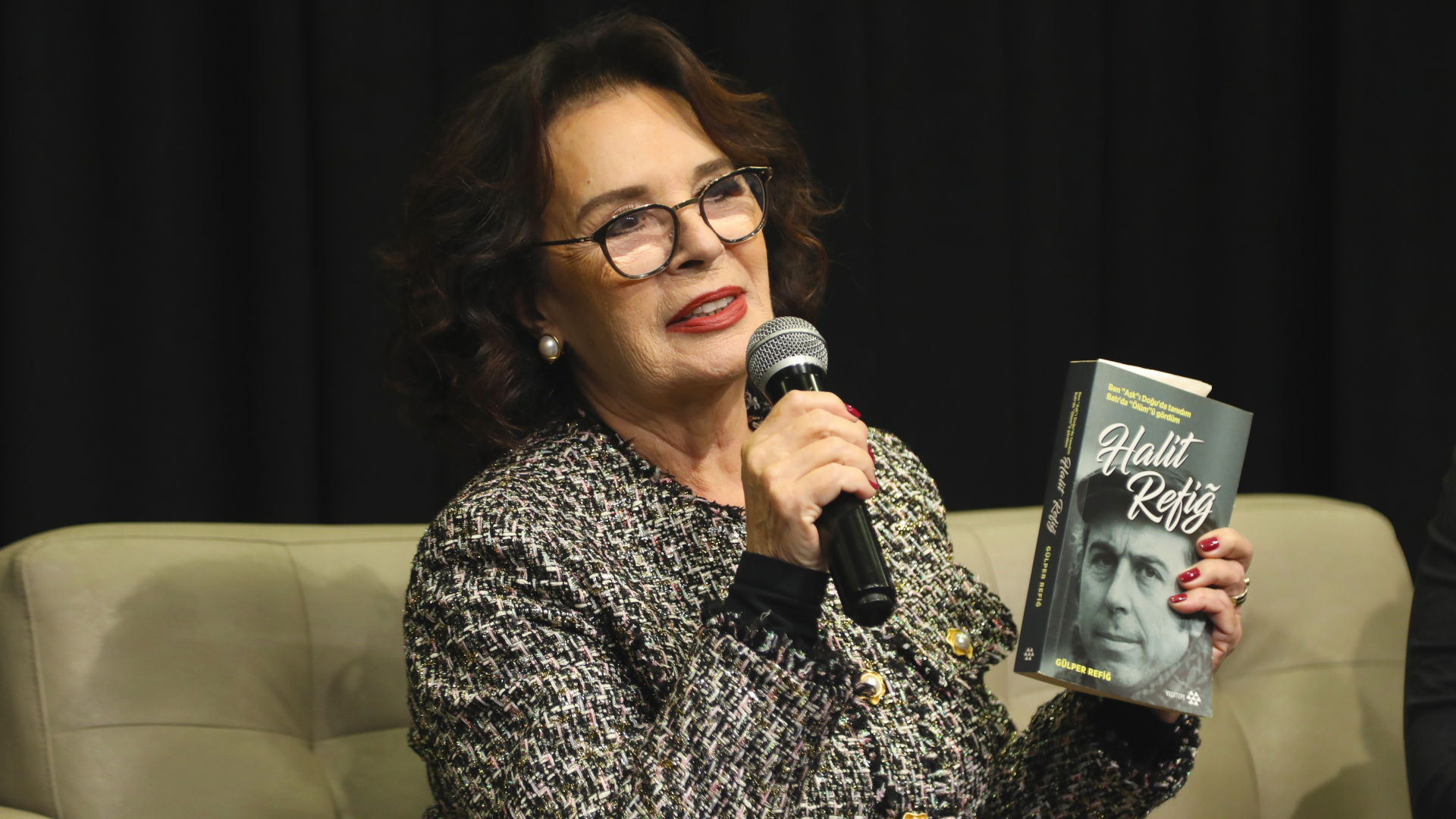 Hülya Koçyiğit'in İçinde Ukde Kalan Rol: Berrin Menderes