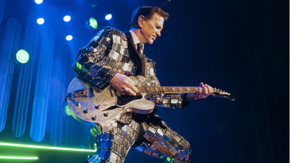 Chris Isaak 20 Haziran'da İstanbul'da