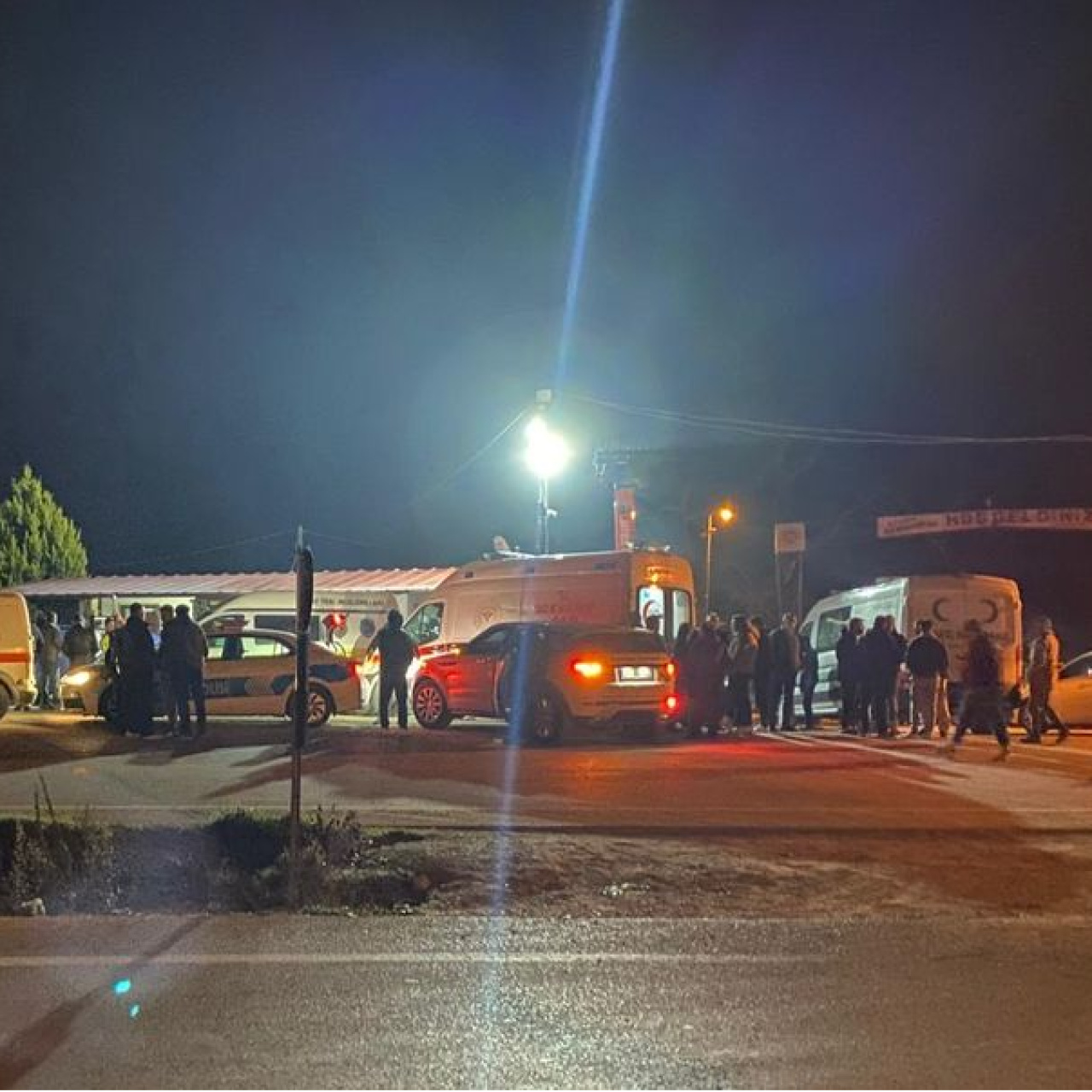 Eski karı koca silahlı saldırıda öldürüldü