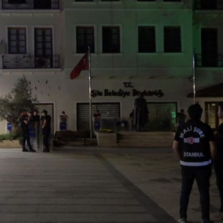 Şile Belediyesi'ne operasyon: 22 gözaltı