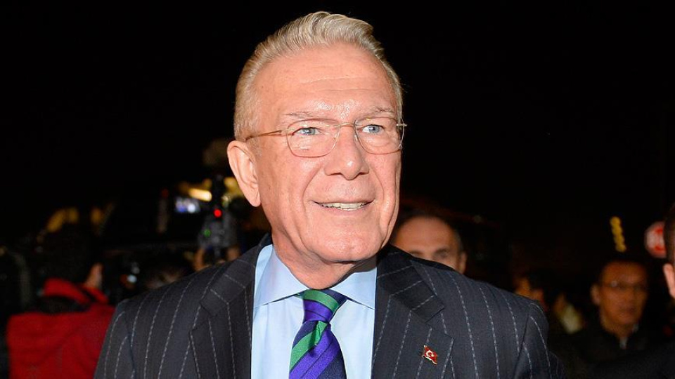 Uğur Dündar kimdir, kaç yaşında?