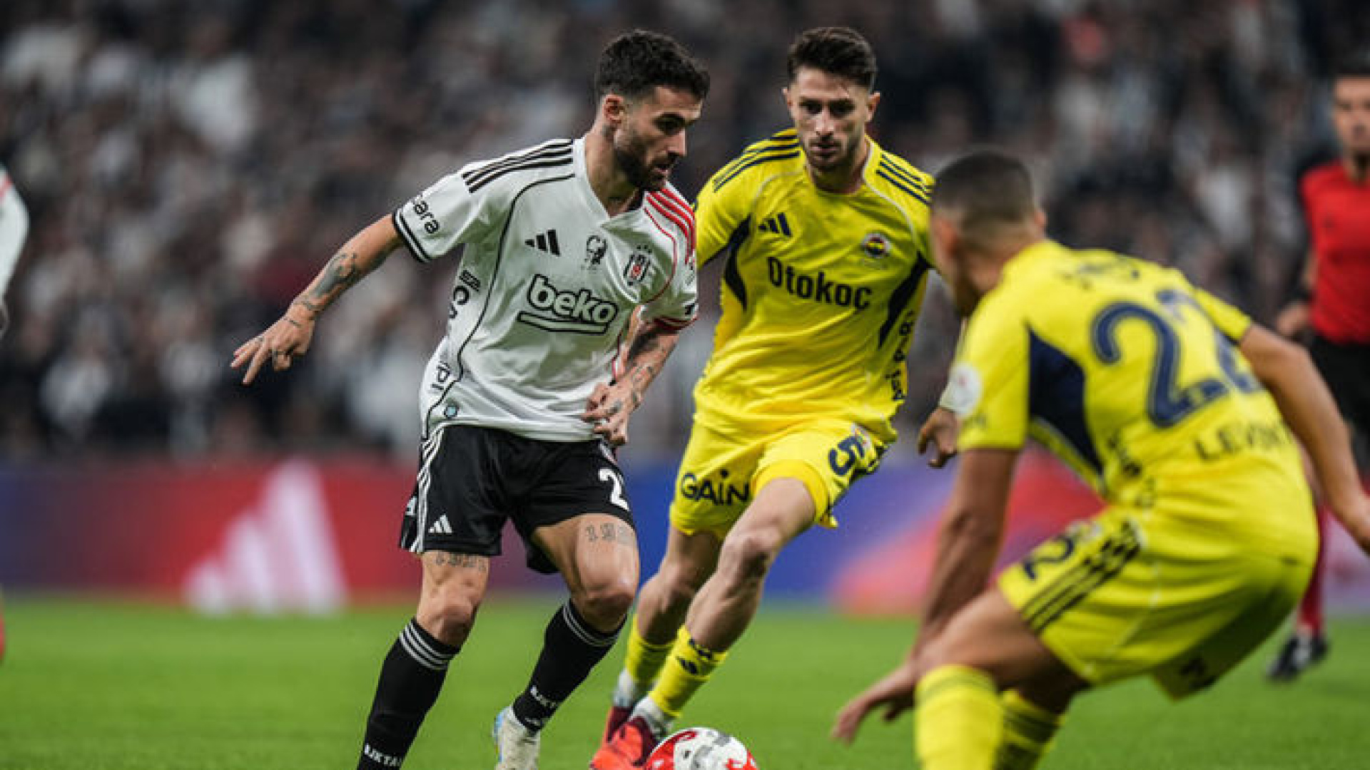 Ziraat Türkiye Kupası'nda Fenerbahçe-Beşiktaş Derbisi: Maç Saati, Kanalı ve Eksikler