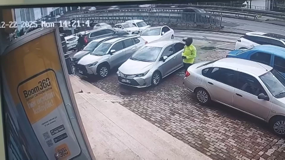 Ödedikleri borcu silah zoruyla geri aldılar!