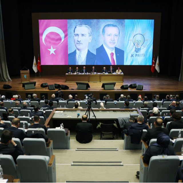AK Parti MKYK'da hangi başlıklar ele alındı?